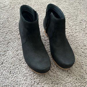 Dansko Womens Leather Boots, Suede Shoes